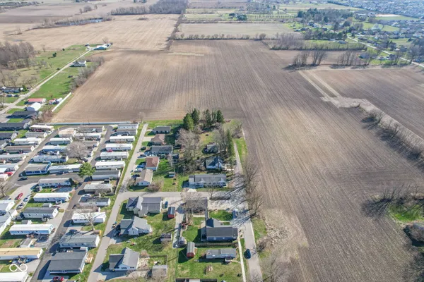 $355,000 | 202-204 East 11th Street, Sheridan, IN 46069