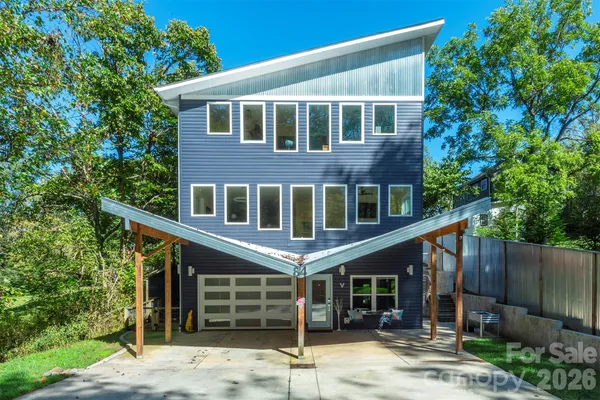 $799,999 | 84 West Street, Weaverville, NC 28787