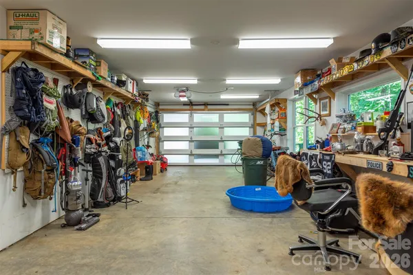 $799,999 | 84 West Street, Weaverville, NC 28787