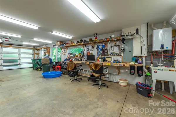 $799,999 | 84 West Street, Weaverville, NC 28787