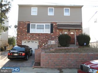 1977 Merlin Road Philadelphia, PA 19116 - Photo 1 of 12 Exterior