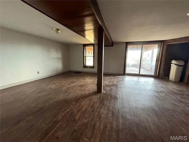 $385,000 | 1862 Price Road, Owensville, MO 65066