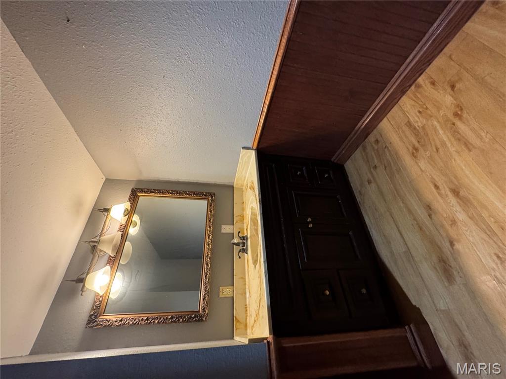 1862 Price Road Owensville, MO 65066 - Photo 31 of 43