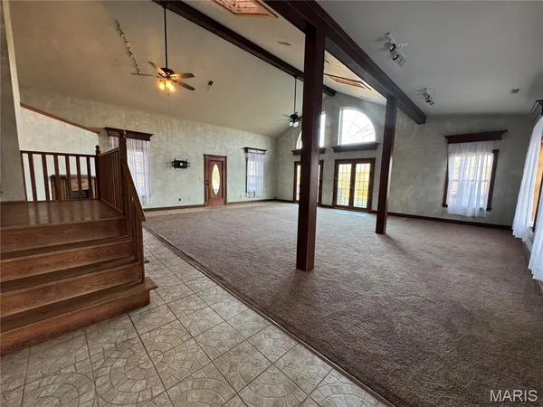 $385,000 | 1862 Price Road, Owensville, MO 65066