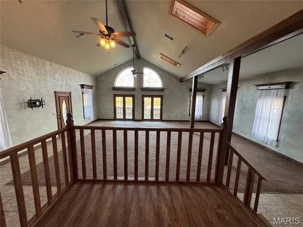 $385,000 | 1862 Price Road, Owensville, MO 65066