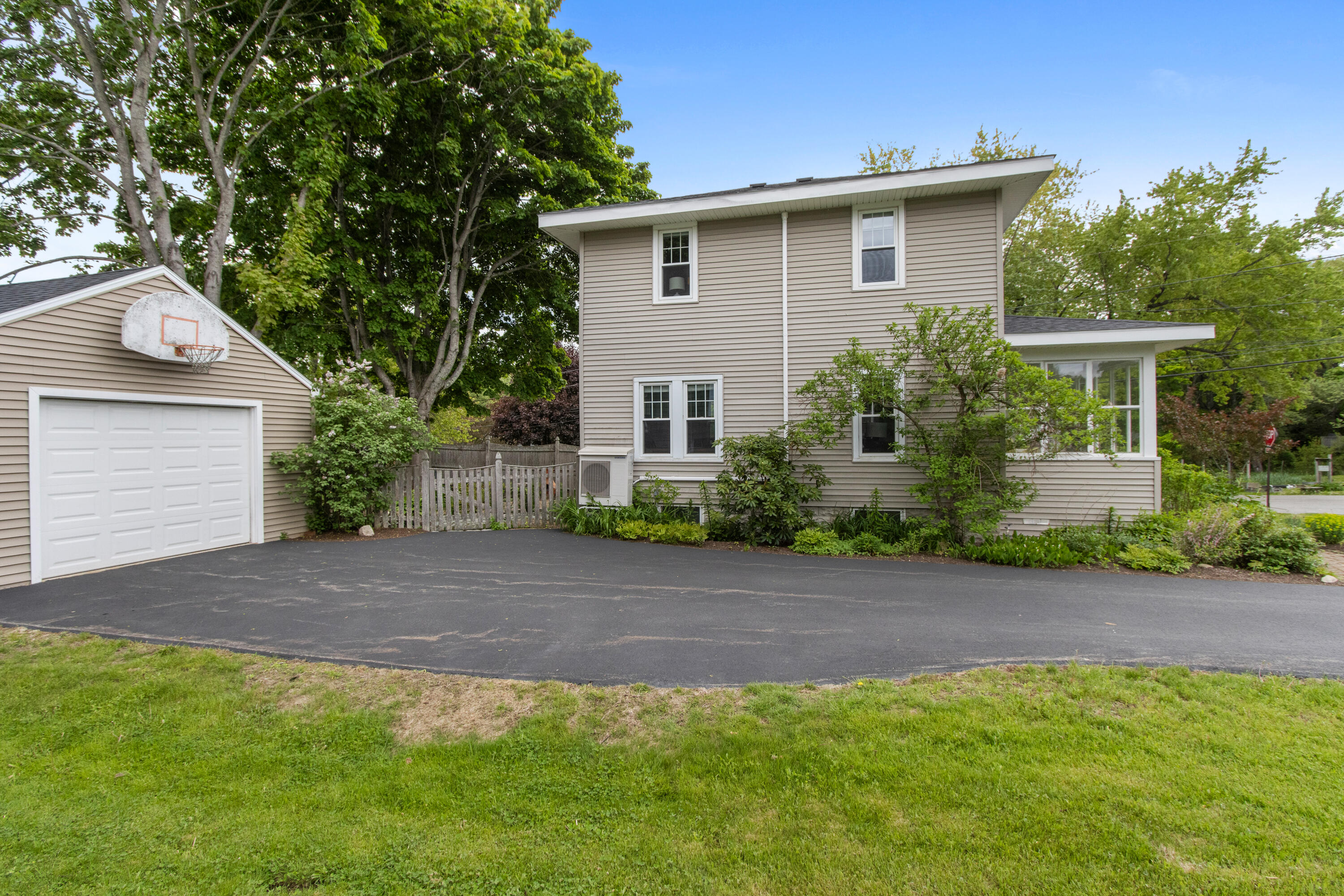 71 Virginia Street Portland, ME 04103 - Photo 16 of 57 202605028PB-71016