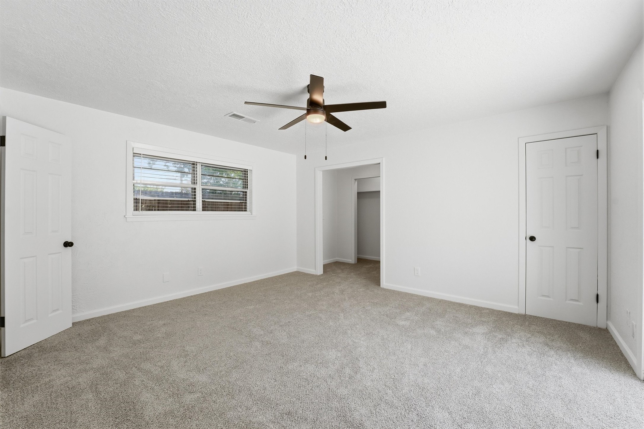 10302 Belfast Road La Porte, TX 77571 - Photo 19 of 30 Primary Bed