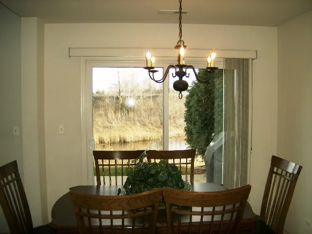 $2,195 | 457 Metropolitan Street, Aurora, IL 60502