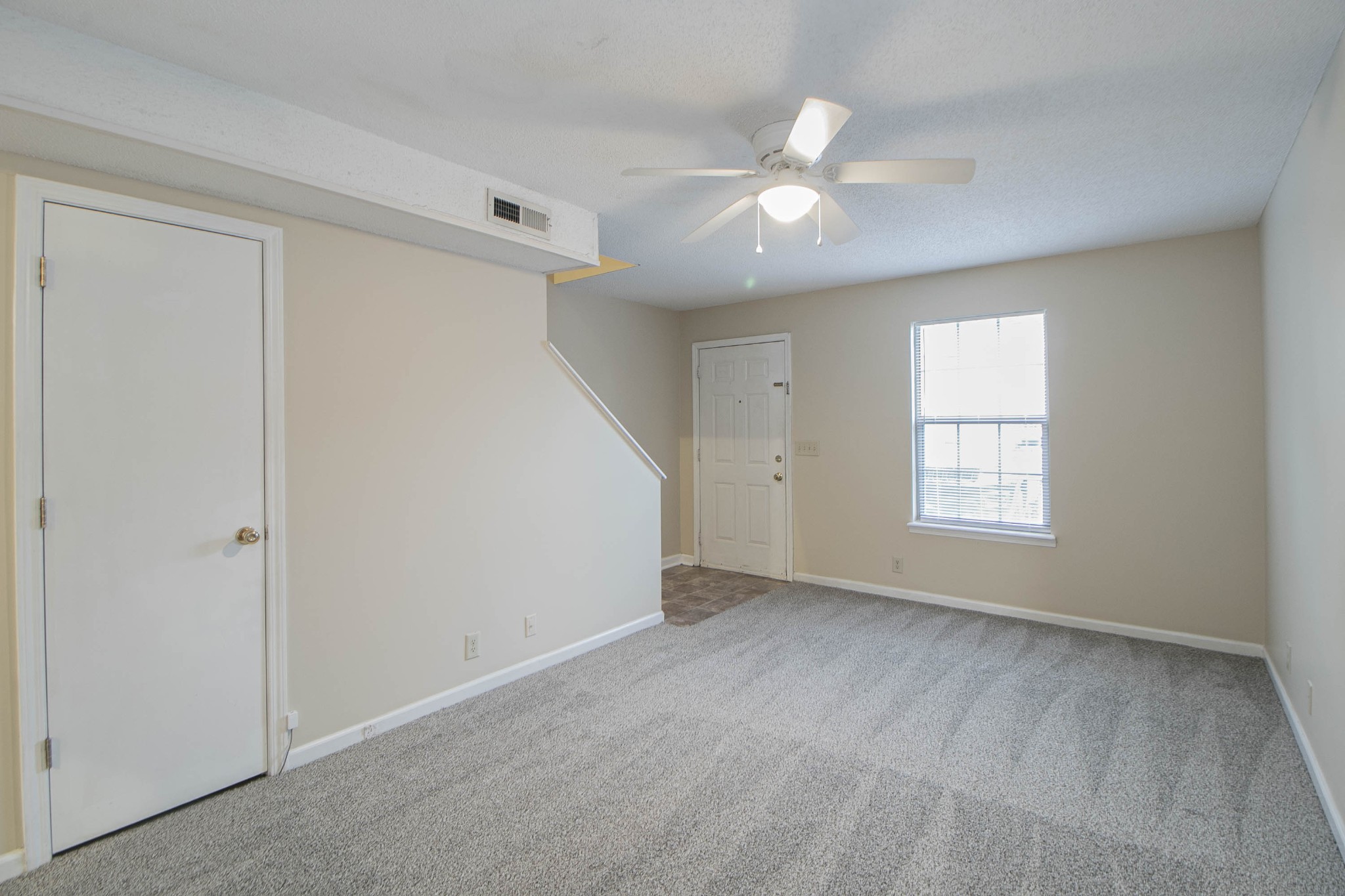 117 Hickory Trace Road, Unit 4 Clarksville, TN 37040 - Photo 5 of 21