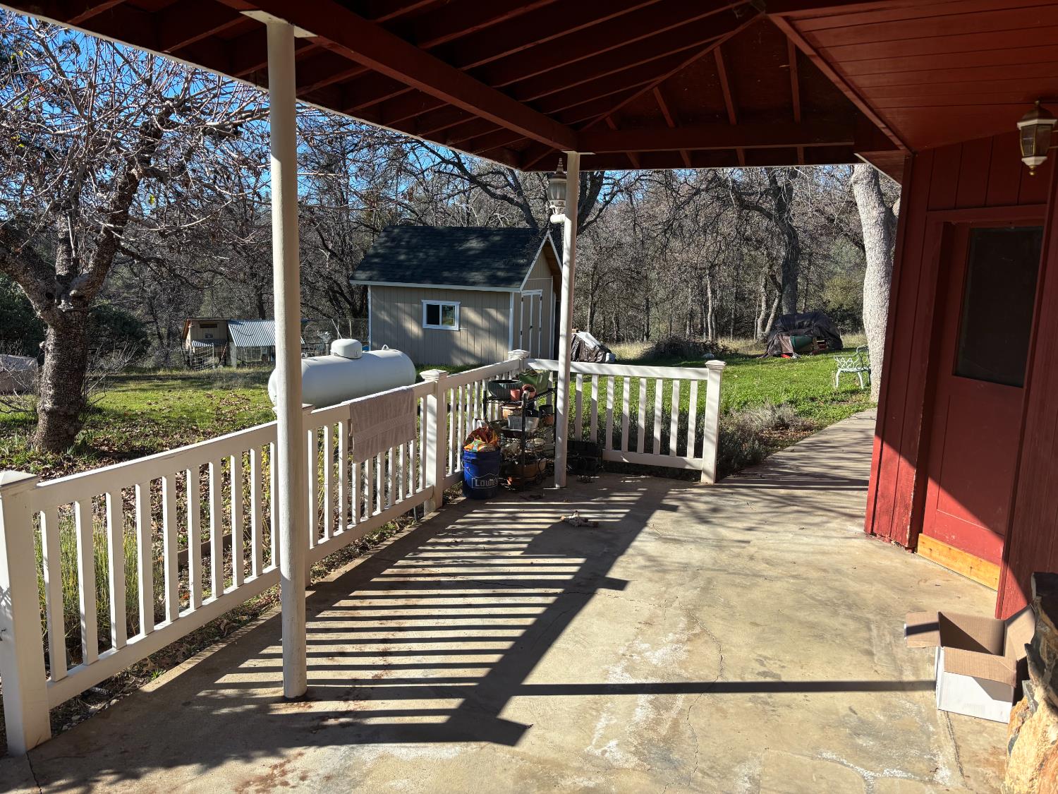 47515 Bissett Station Road Oakhurst, CA 93644 - Photo 26 of 59 a view of outdoor space and yard