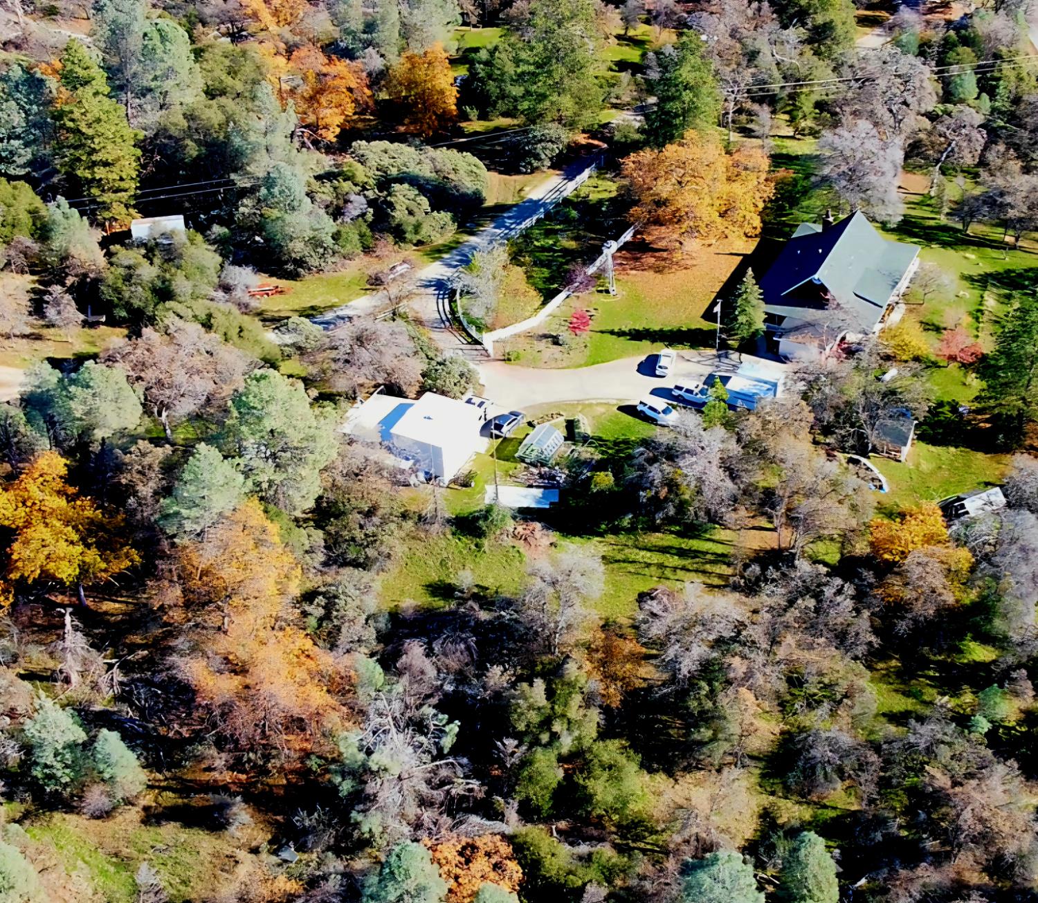 47515 Bissett Station Road Oakhurst, CA 93644 - Photo 7 of 59