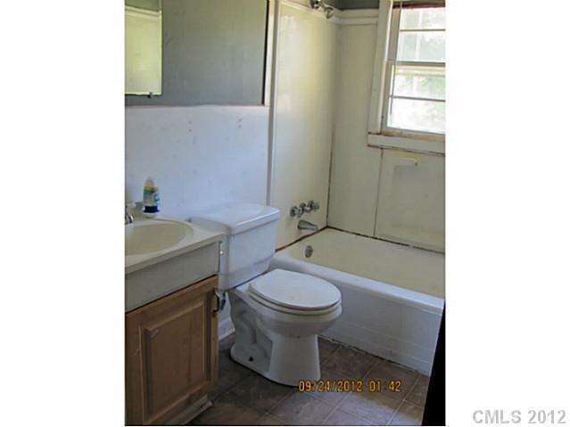 3807 Little Mountain Road Gastonia, NC 28056 - Photo 6 of 9