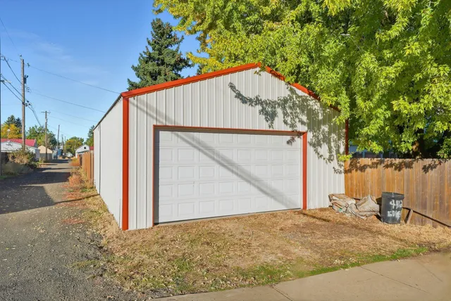 $417,000 | 255 Broadway Avenue, Reardan, WA 99029