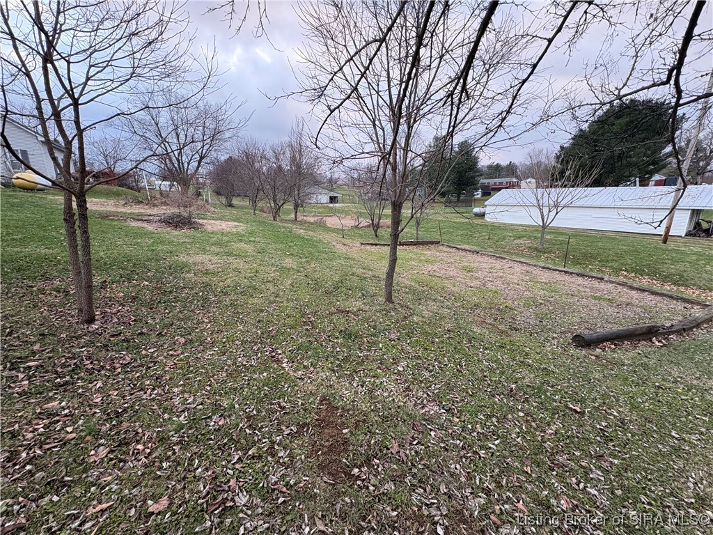 10335 South Bixler Road Pekin, IN 47165 - Photo 8 of 26 Gallery Image 8