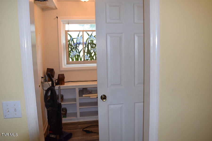 290 Snyder Ridge Road Rose Hill, VA 24281 - Photo 36 of 48 80084325-de49-4343-8ee8-3b404ff0238b