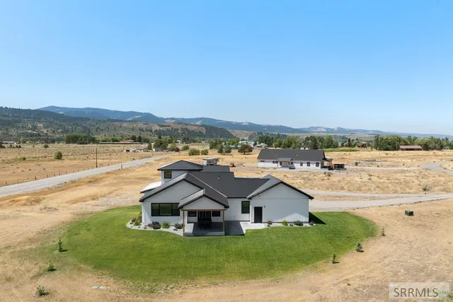 $1,395,000 | 248 South River Run Court, Irwin, ID 83428