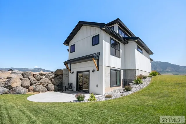 $1,395,000 | 248 South River Run Court, Irwin, ID 83428
