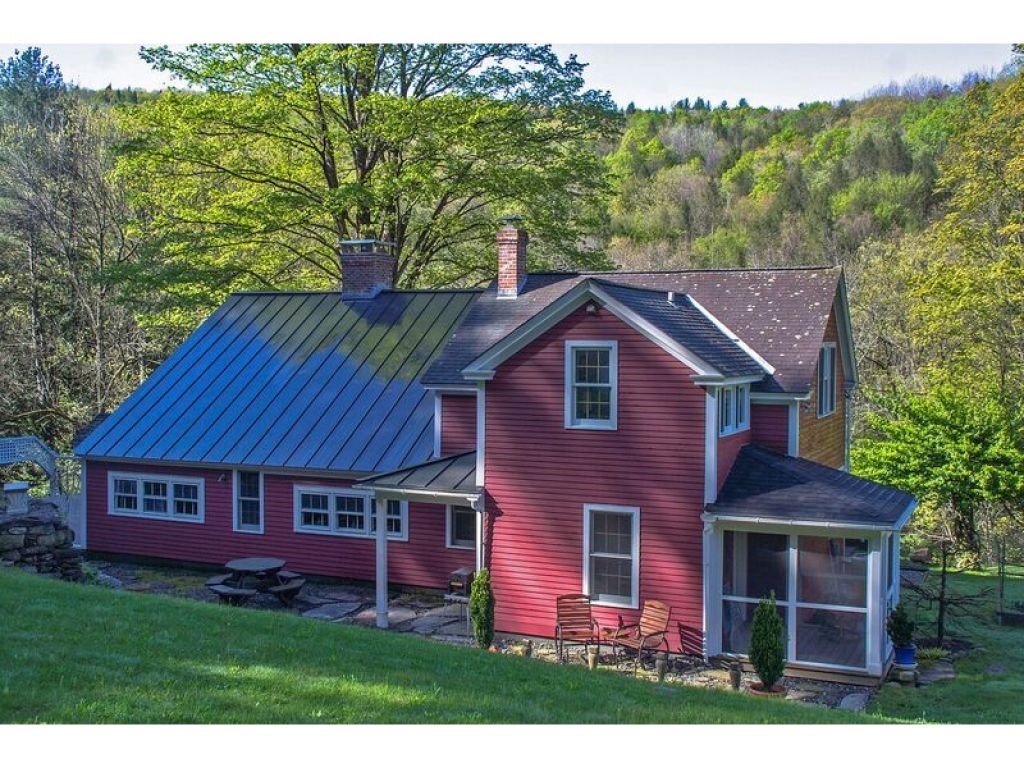 797 Sunset Lake Road Brattleboro, VT 05301 - Photo 1 of 35
