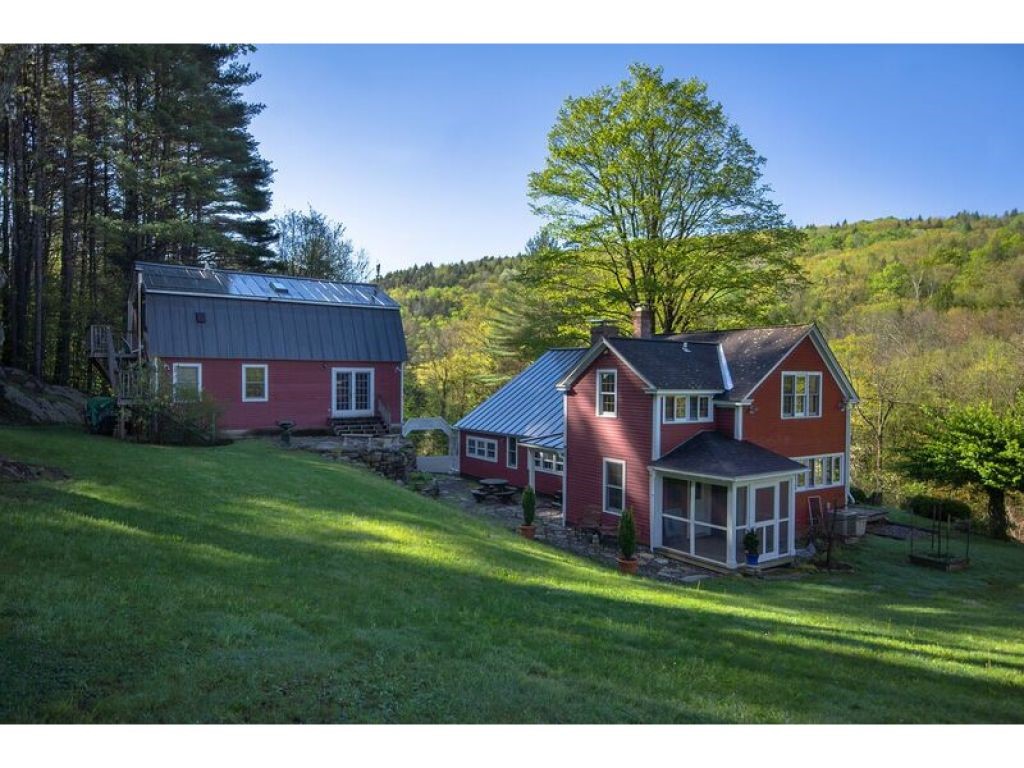 797 Sunset Lake Road Brattleboro, VT 05301 - Photo 20 of 35