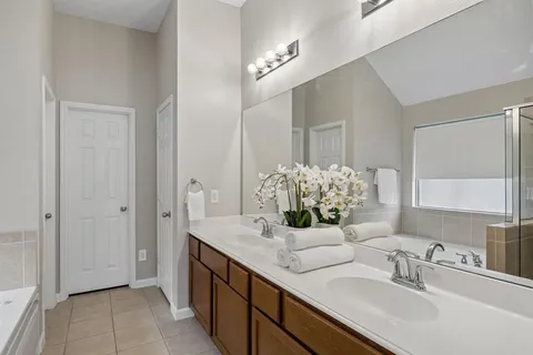 $345,000 | 3342 Shining Light Drive, Dallas, TX 75228