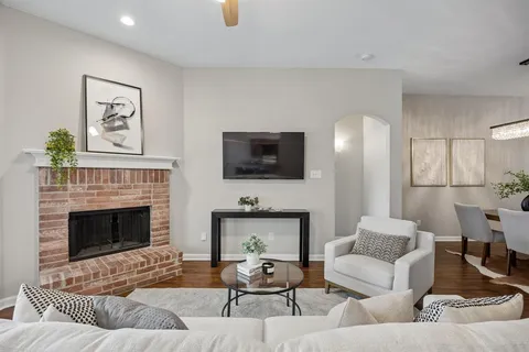$345,000 | 3342 Shining Light Drive, Dallas, TX 75228