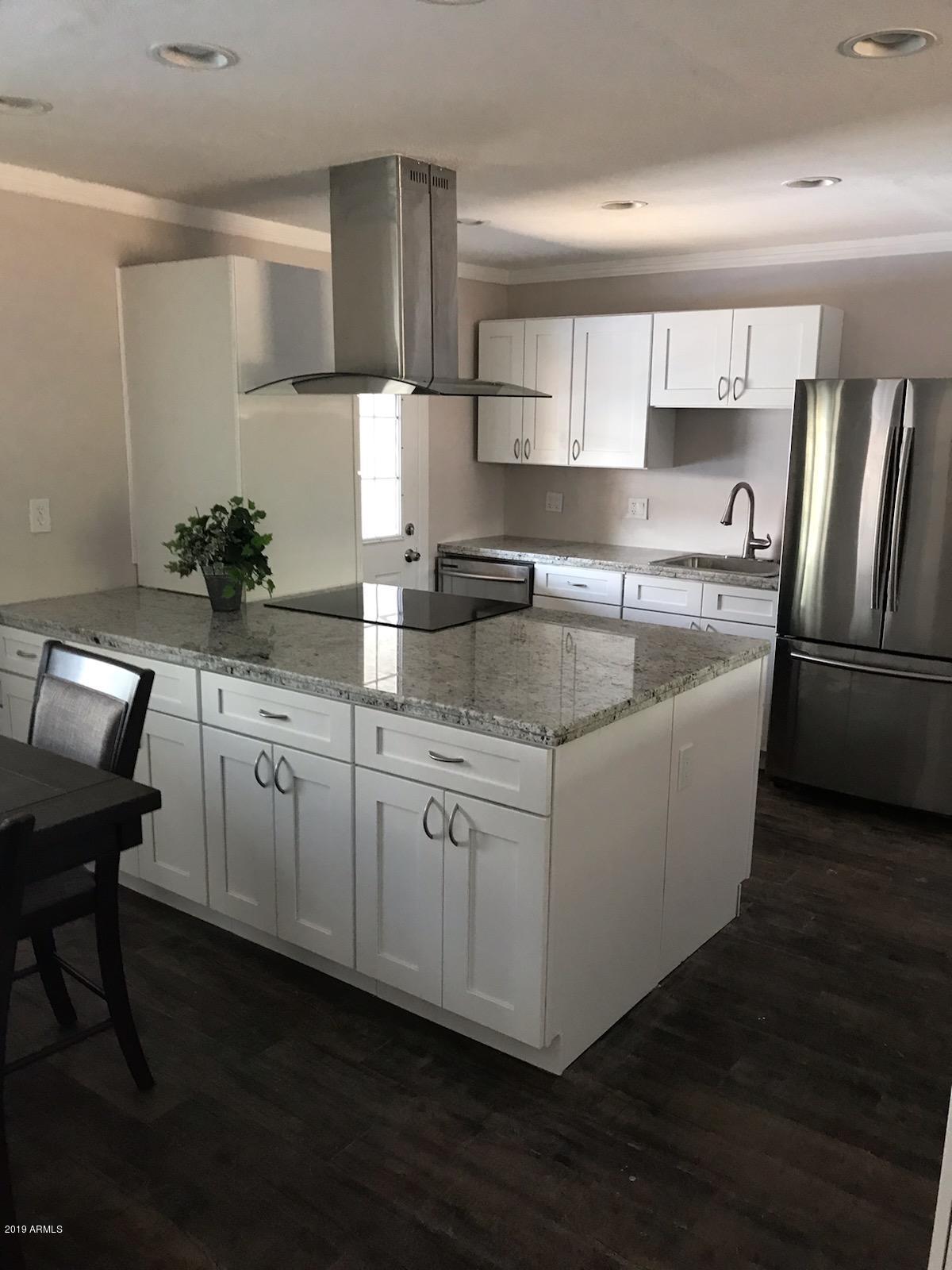 3132 West Wethersfield Road Phoenix, AZ 85029 - Photo 2 of 17 IMG_0095