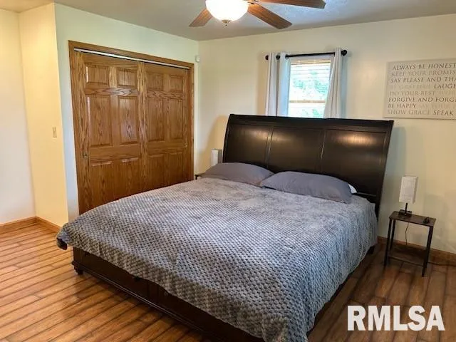 $235,000 | 1211 North 1600 East Road, Taylorville, IL 62568