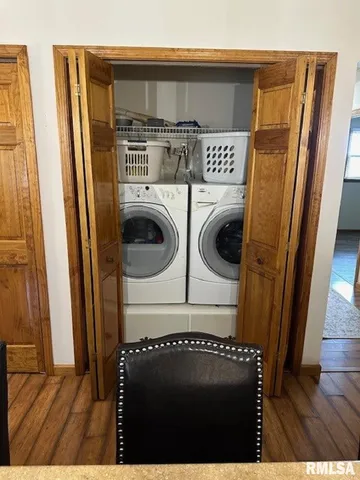 $235,000 | 1211 North 1600 East Road, Taylorville, IL 62568