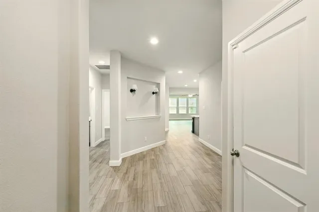 $389,000 | 524 Bighorn Pass, Denton, TX 76210