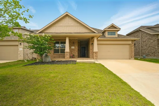 $389,000 | 524 Bighorn Pass, Denton, TX 76210