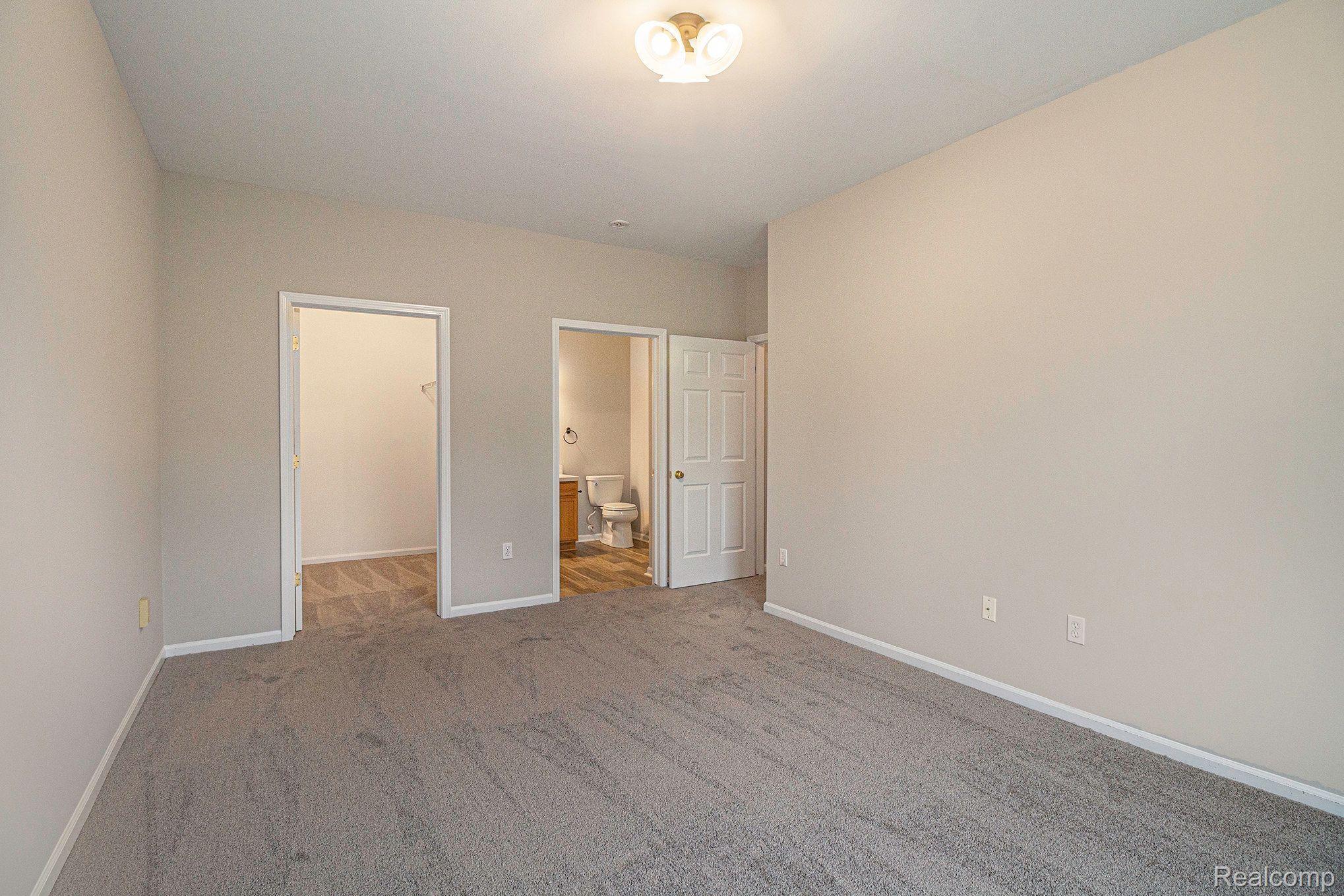 1114 Rial Lake Drive Howell, MI 48843 - Photo 20 of 27 Gallery Image 20