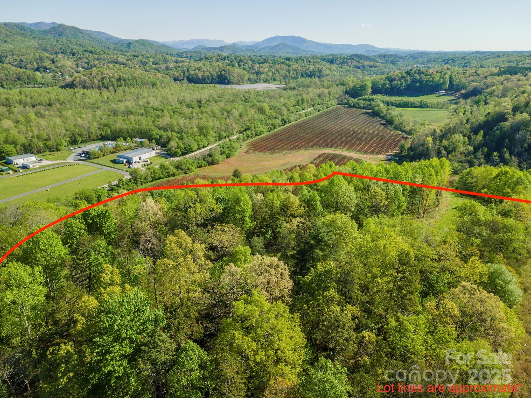 0 Thousand Oaks Drive Marion, NC 28752 - Photo 2 of 10 a view of lake with mountain view