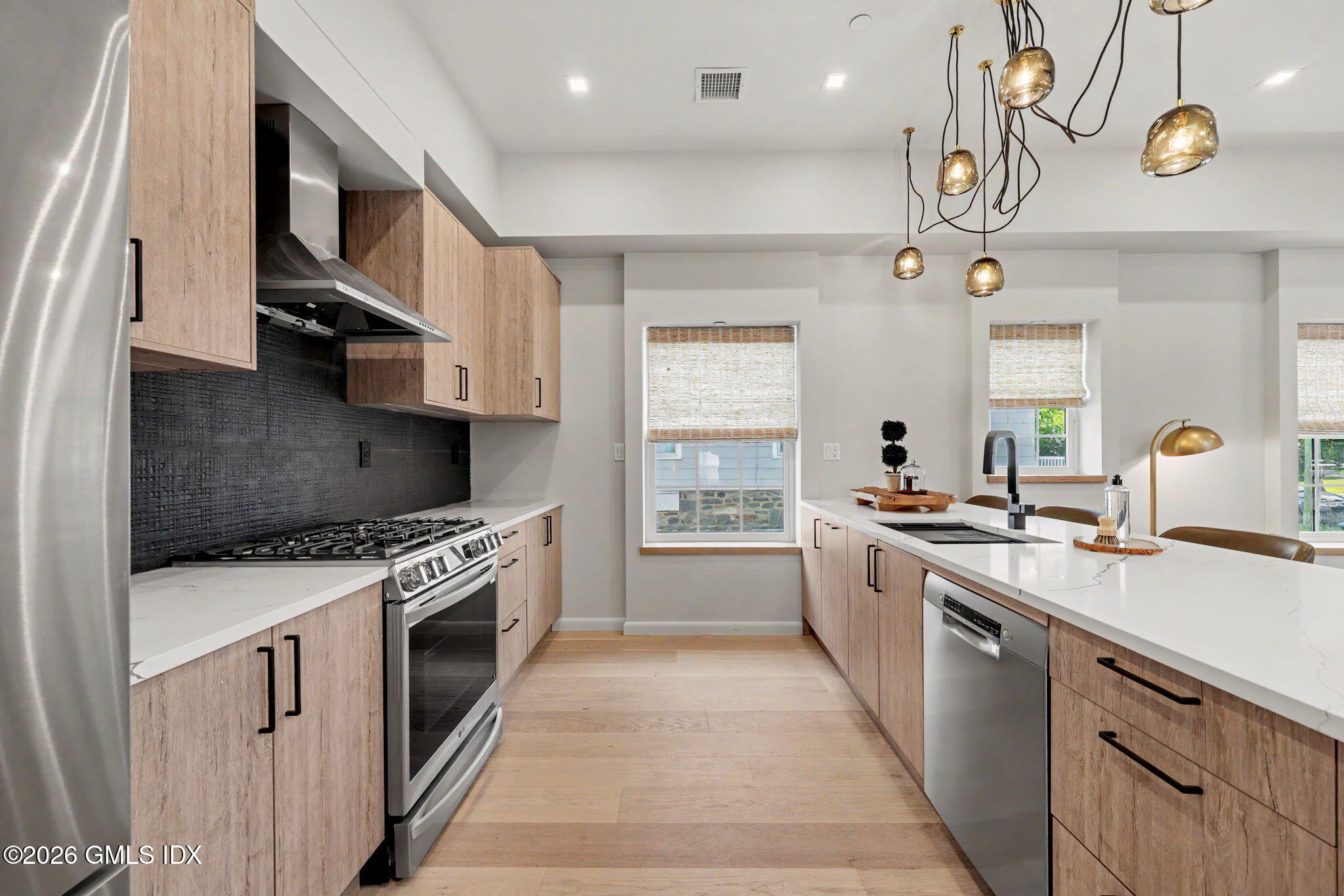 63 Church Street, Unit 1 Greenwich, CT 06830 - Photo 6 of 23 8 - Unit 1 - The Five