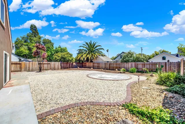 $725,000 | 2561 Dorset Street, Napa, CA 94558