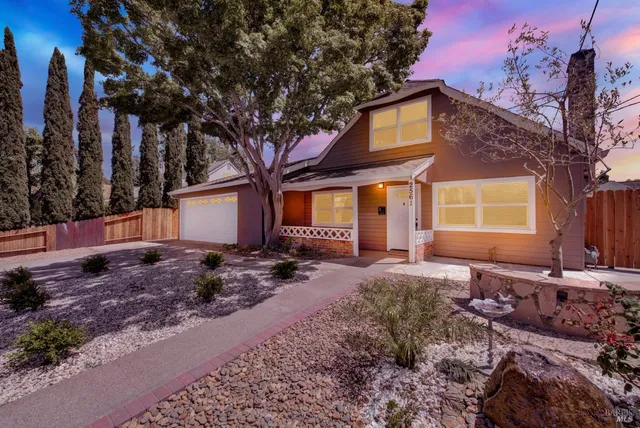 $725,000 | 2561 Dorset Street, Napa, CA 94558