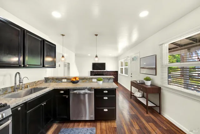 $725,000 | 2561 Dorset Street, Napa, CA 94558