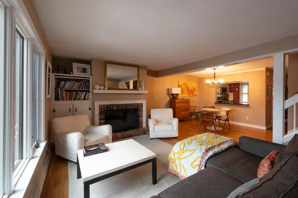 $329,000 | 974 Hard Road, Unit D6, Hartford, VT 05059