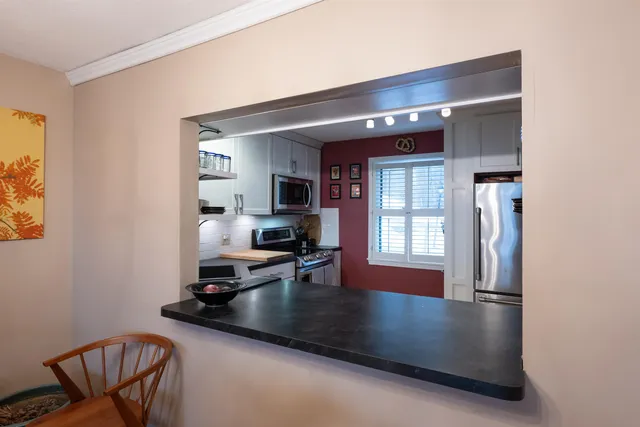 $349,000 | 974 Hard Road, Unit D6, Hartford, VT 05059