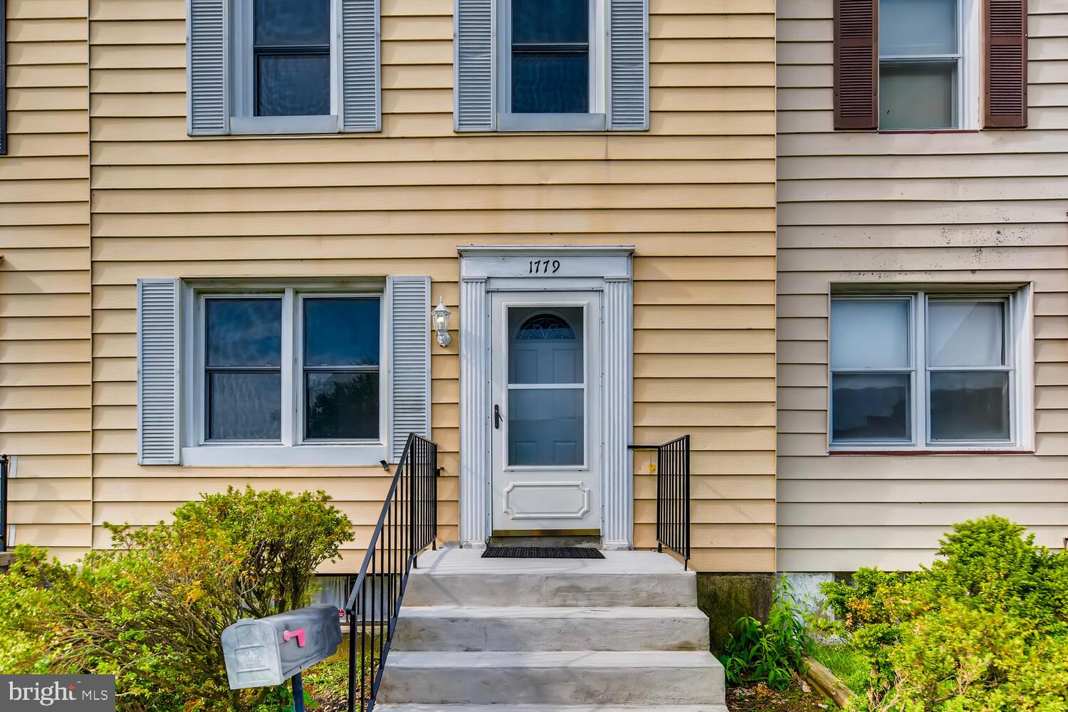 1779 Amuskai Road Baltimore, MD 21234 - Photo 2 of 28