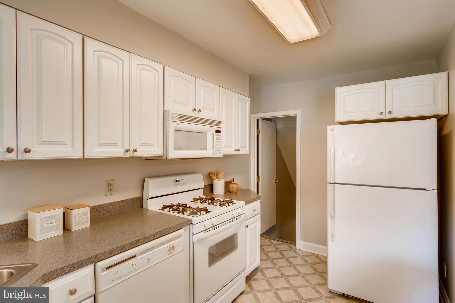 1779 Amuskai Road Baltimore, MD 21234 - Photo 9 of 28