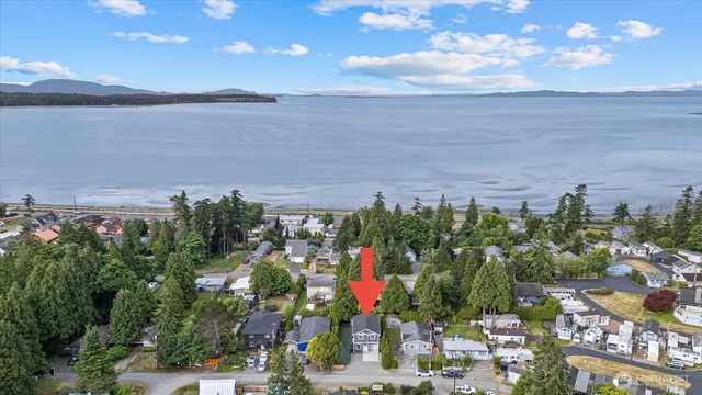 $499,999 | 4955 Henley Street, Blaine, WA 98230