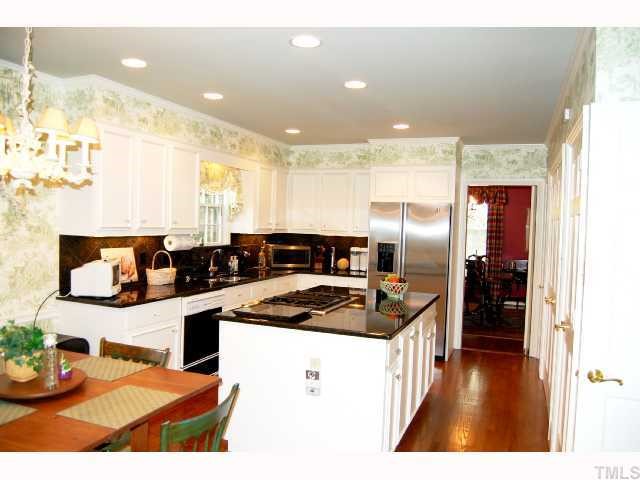 3301 Landor Road Raleigh, NC 27609 - Photo 4 of 12