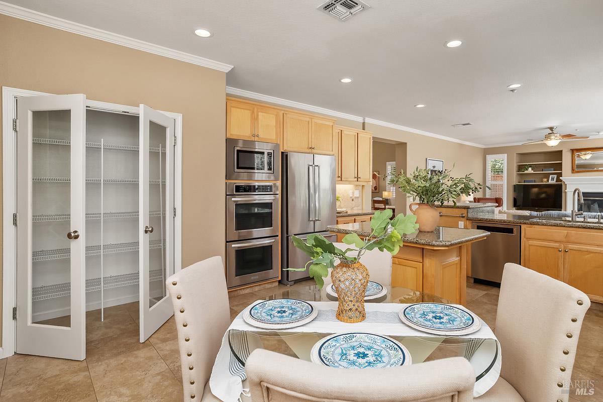 14 Ripley Way Novato, CA 94949 - Photo 17 of 53 Gallery Image 17