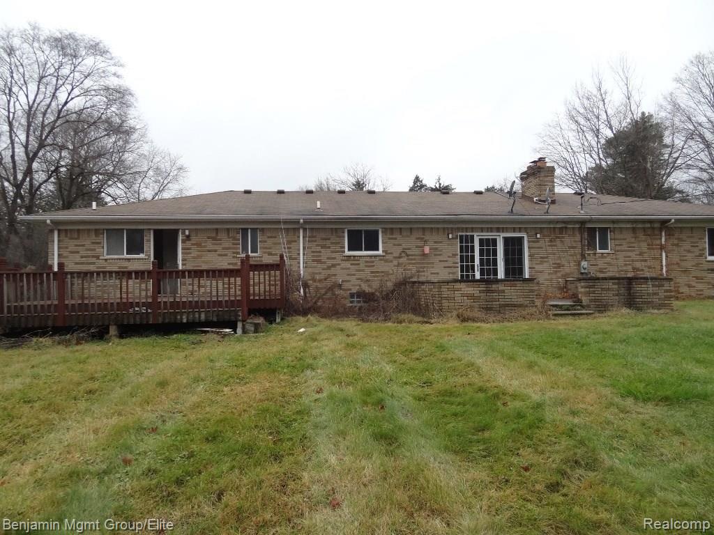 31430 Lahser Road Franklin, MI 48025 - Photo 2 of 11
