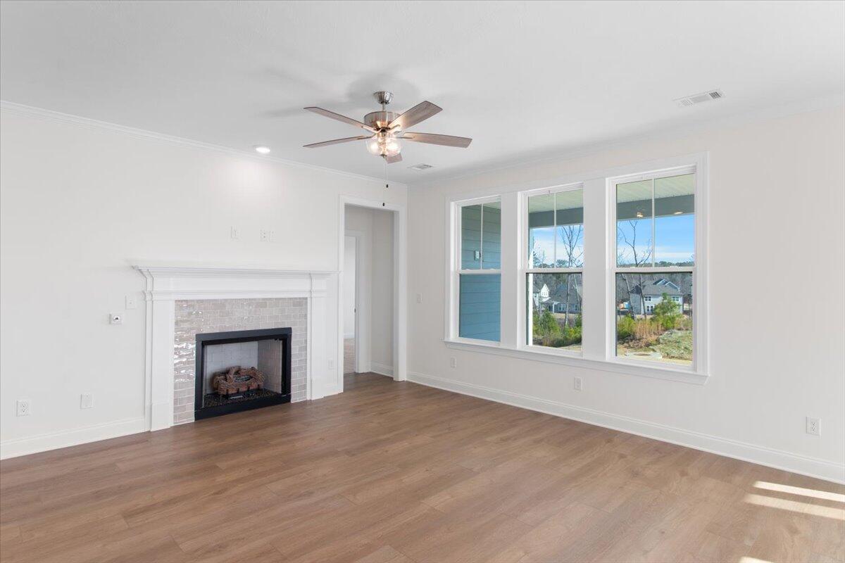 327 Holly Oak Way, Unit SC80 Grovetown, GA 30813 - Photo 12 of 28 12-Family Room with Fireplace