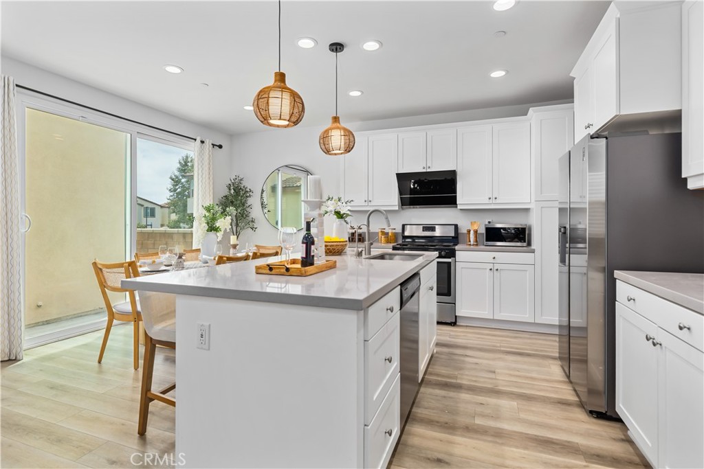 11052 Panoramic Drive Rancho Cucamonga, CA 91730 - Photo 12 of 74