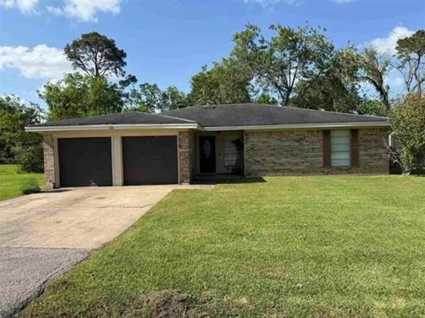 $2,100 | 9260 Josey Street, Beaumont, TX 77707