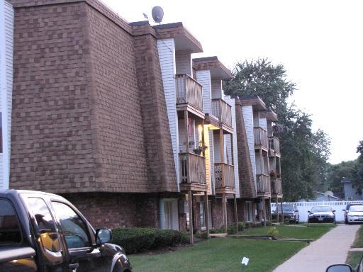 a car parked in front of a building