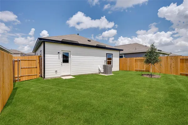 $2,010 | 2031 Braveheart Drive, Crandall, TX 75114