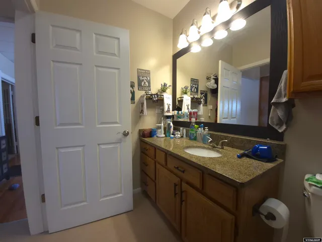 $275,000 | 84 South 4th West, Green River, WY 82935